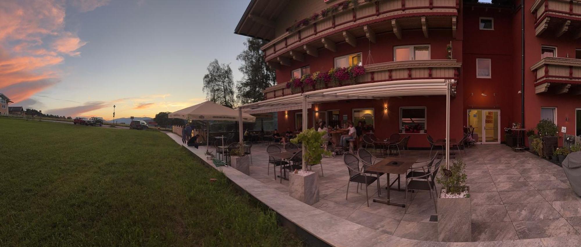 Hotel Pariente Schladming Bagian luar foto